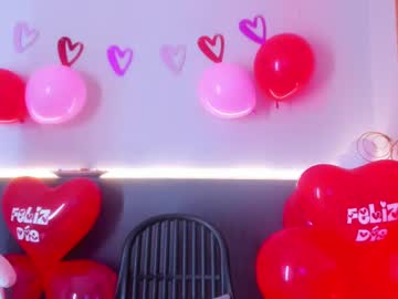 Sara__Jones_ Chaturbate stream image from February 14, 2025