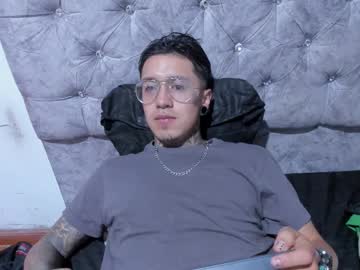 Jardin_Scout Chaturbate stream image from February 14, 2025