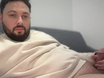 Mrdiscovery Chaturbate stream image from February 14, 2025