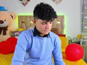 Patrick_Sanzz Chaturbate stream image from February 14, 2025