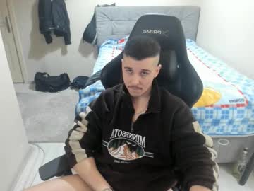 Ulxer Chaturbate stream image from February 14, 2025
