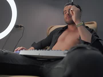 Double_Luckystrike Chaturbate stream image from February 14, 2025
