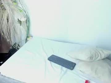Madiyluxu Chaturbate stream image from February 14, 2025