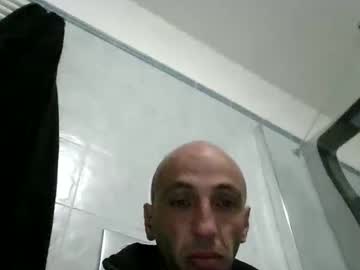 Alex120475 Chaturbate stream image from February 15, 2025