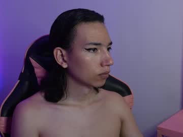 Flaream_Angel Chaturbate stream image from February 15, 2025