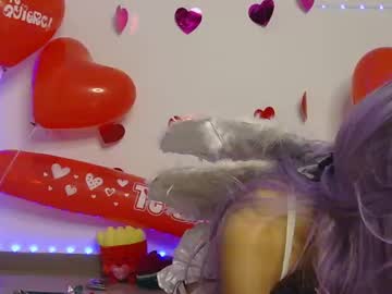Petitecindyluna Chaturbate stream image from February 15, 2025