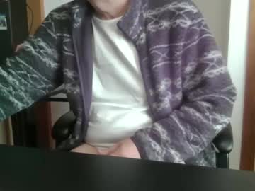 Pls_Panties Chaturbate stream image from February 15, 2025