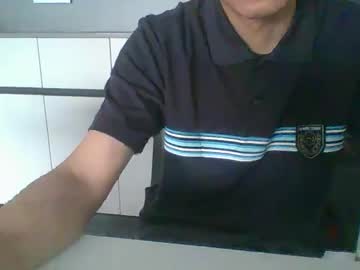 Xoxoxoxoxoxoxo7 Chaturbate stream image from February 15, 2025