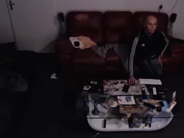 Loveslick583698 stream image from February 15, 2025