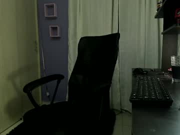 Mateo_Skinny15 Chaturbate stream image from February 15, 2025