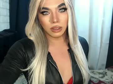 Missaira69 Chaturbate stream image from February 15, 2025
