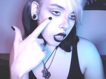 Molly_Crow Chaturbate stream image from February 15, 2025
