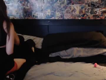 Wesumnimfos Chaturbate stream image from February 15, 2025