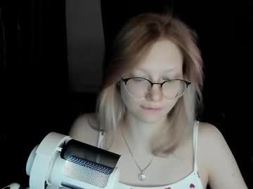 _Caramel_Milk_ Chaturbate stream image from February 15, 2025