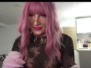 Lolasissyforbullies Chaturbate stream image from February 15, 2025