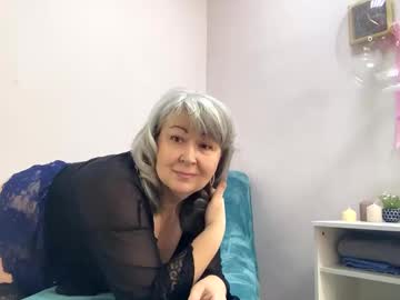 Milf_Charlotty Chaturbate stream image from February 15, 2025