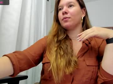 Tamy_Shine87 Chaturbate stream image from February 15, 2025