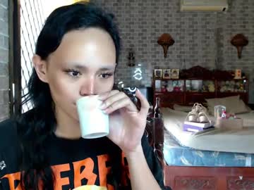 Thegirlnamedmac Chaturbate stream image from February 15, 2025