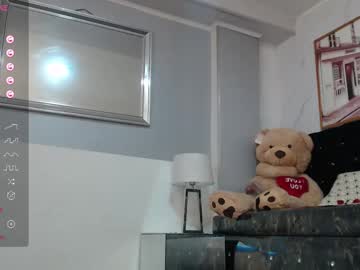 Liz25_B Chaturbate stream image from February 15, 2025