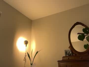 Pocketnikki Chaturbate stream image from February 15, 2025