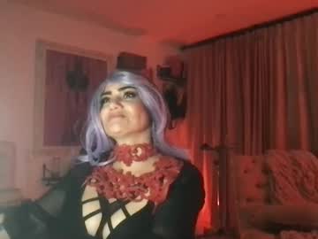 The_Raven_Queen_88 Chaturbate stream image from February 15, 2025