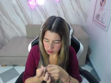 Valerie_B Chaturbate stream image from February 15, 2025