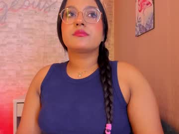 Ellamontoya Chaturbate stream image from February 15, 2025