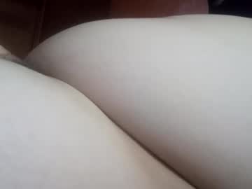 Gee_G Chaturbate stream image from February 15, 2025