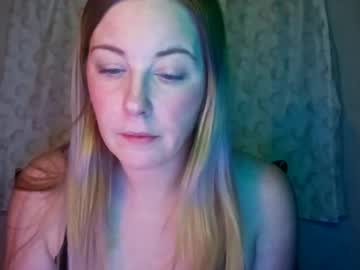 Laneyjamez Chaturbate stream image from February 15, 2025