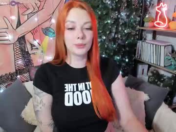 _Sweetie_Fox_ Chaturbate stream image from February 15, 2025