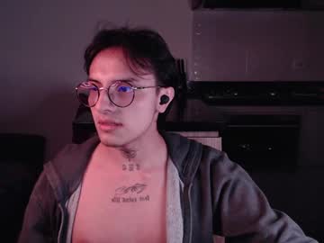 Te0__0 Chaturbate stream image from February 15, 2025