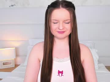 Arianarai Chaturbate stream image from February 15, 2025