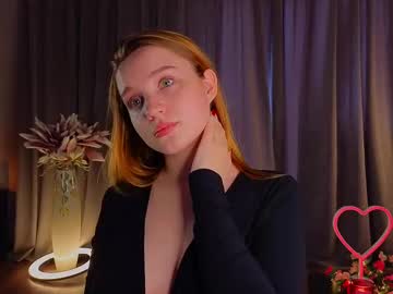 Maydahedley Chaturbate stream image from February 15, 2025