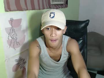 Ur_Raffy Chaturbate stream image from February 15, 2025