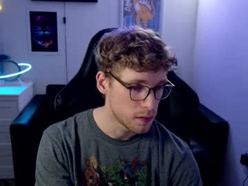 Blueeyedtallguy Chaturbate stream image from February 15, 2025