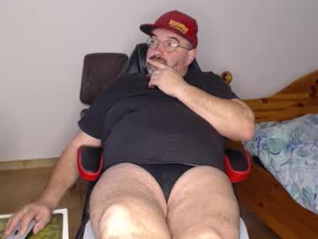 Fraboys Chaturbate stream image from February 15, 2025