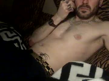 Luxxsix86 Chaturbate stream image from February 15, 2025