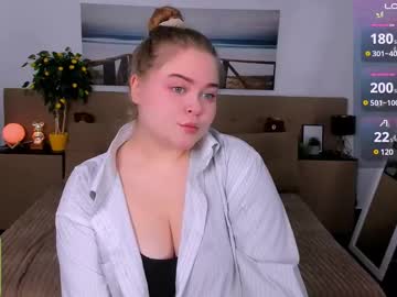 _Oliviaaa_ Chaturbate stream image from February 15, 2025
