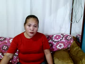 Yourlove_Regine Chaturbate stream image from February 15, 2025