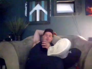 Btchodler Chaturbate stream image from February 15, 2025