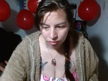 Layanaplayhardass Chaturbate stream image from February 15, 2025
