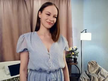 Linnfilbert Chaturbate stream image from February 15, 2025