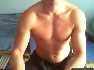 Kiss_My_Gunsss Chaturbate stream image from February 15, 2025