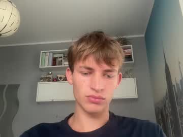 Daniosunshine Chaturbate stream image from February 15, 2025