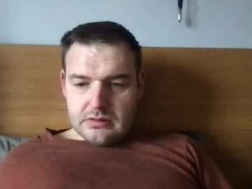 Mr834565 Chaturbate stream image from February 15, 2025