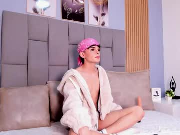 _Angel_Moon Chaturbate stream image from February 15, 2025