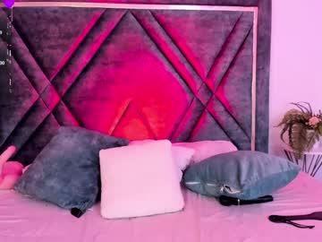 Dapnne_ Chaturbate stream image from February 15, 2025