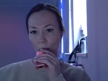 Lady_Riddle Chaturbate stream image from February 15, 2025
