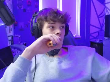 Leevmorg Chaturbate stream image from February 15, 2025