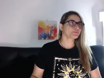 Natalie_Collins12 Chaturbate stream image from February 15, 2025